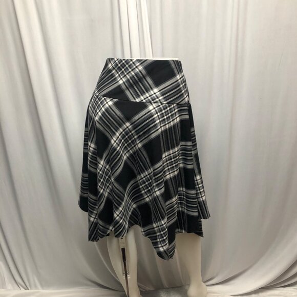 Studio Jax Black White Plaid Skirt Womens Size 4 Dark Acedemia A-Line Flare - Picture 3 of 8